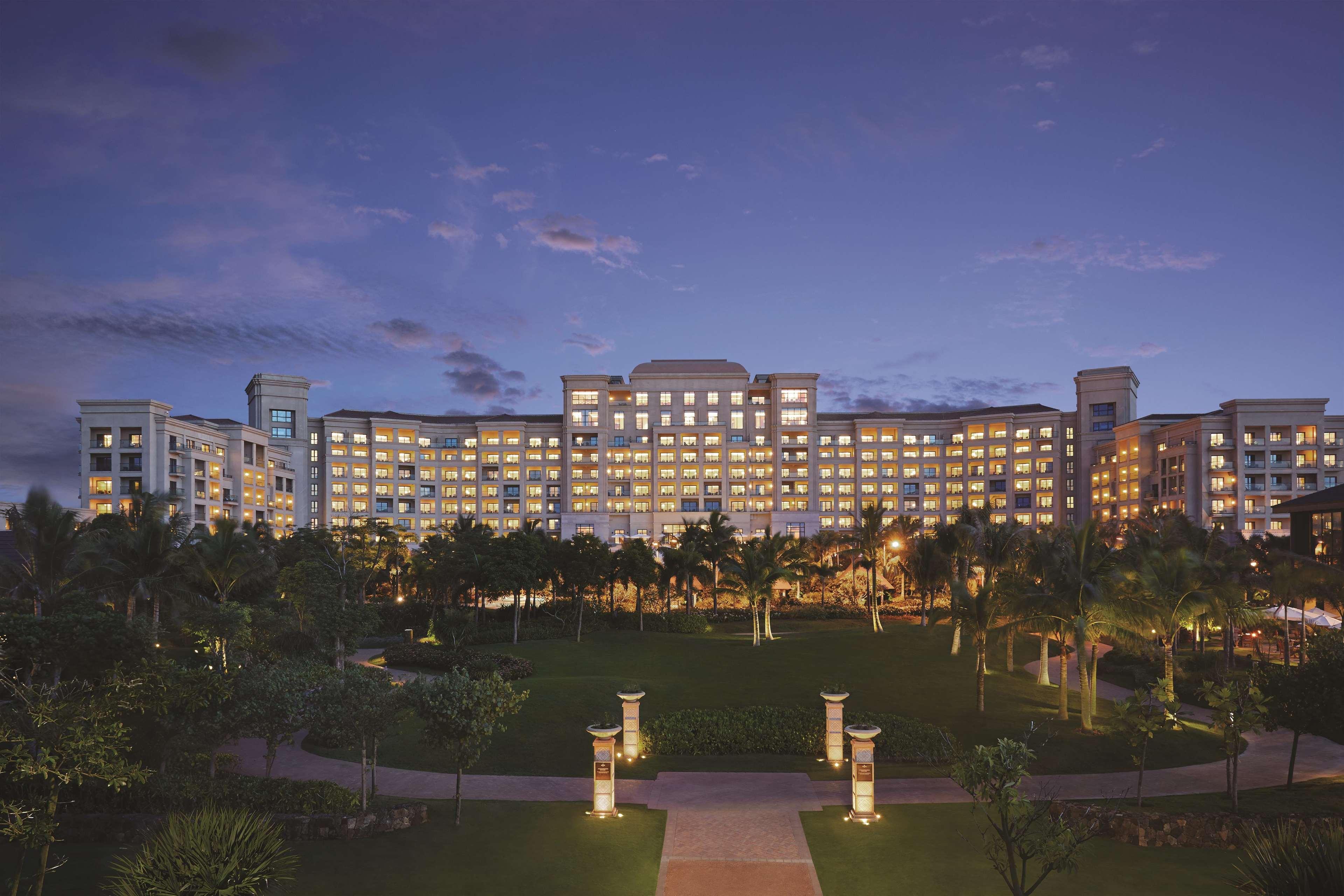 Grand Hotel Haikou - Managed By Accor Dış mekan fotoğraf