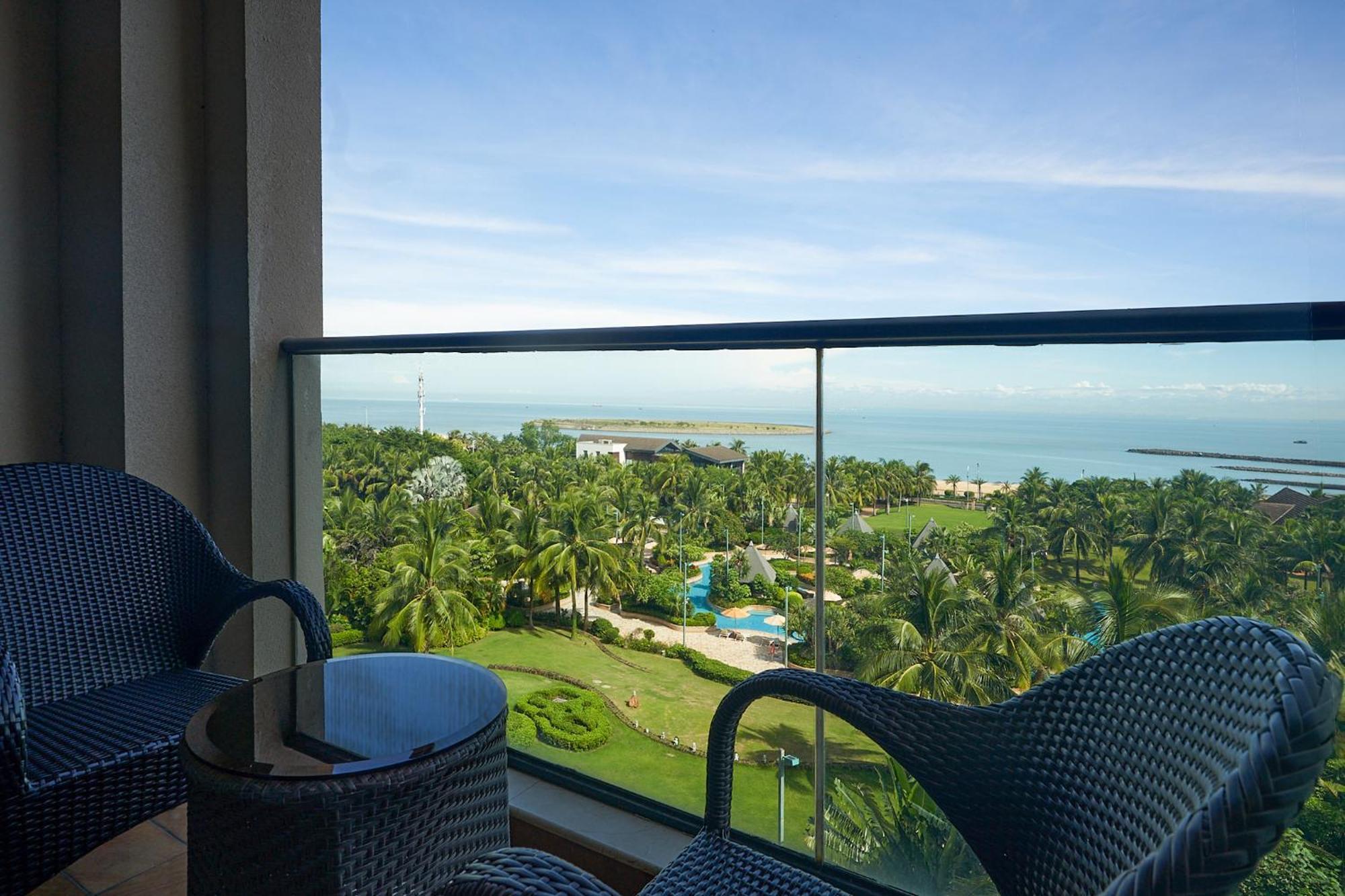 Grand Hotel Haikou - Managed By Accor Dış mekan fotoğraf